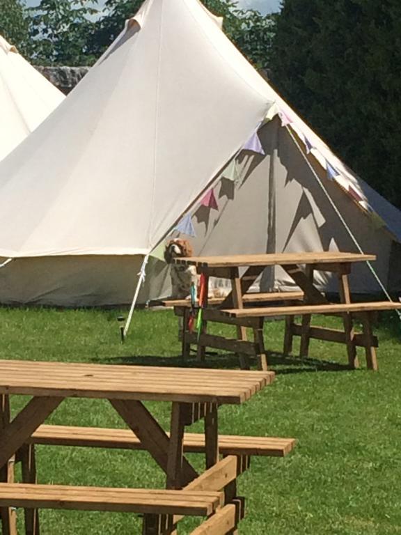 Cong Glamping Hotel Bagian luar foto